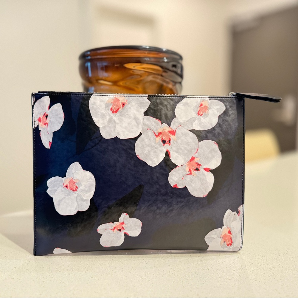 Banana Republic Floral Navy Clutch l Reminiscent of Givenchy Clutch
